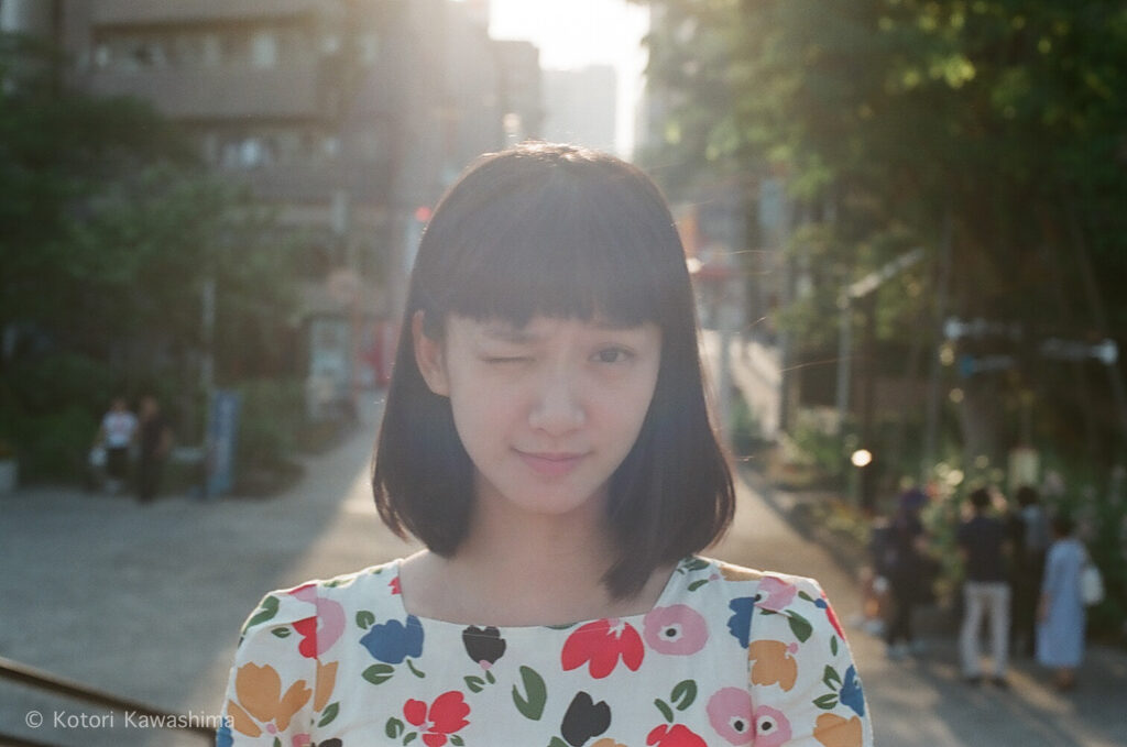 violet diary | 川島小鳥 KOTORI KAWASHIMA
