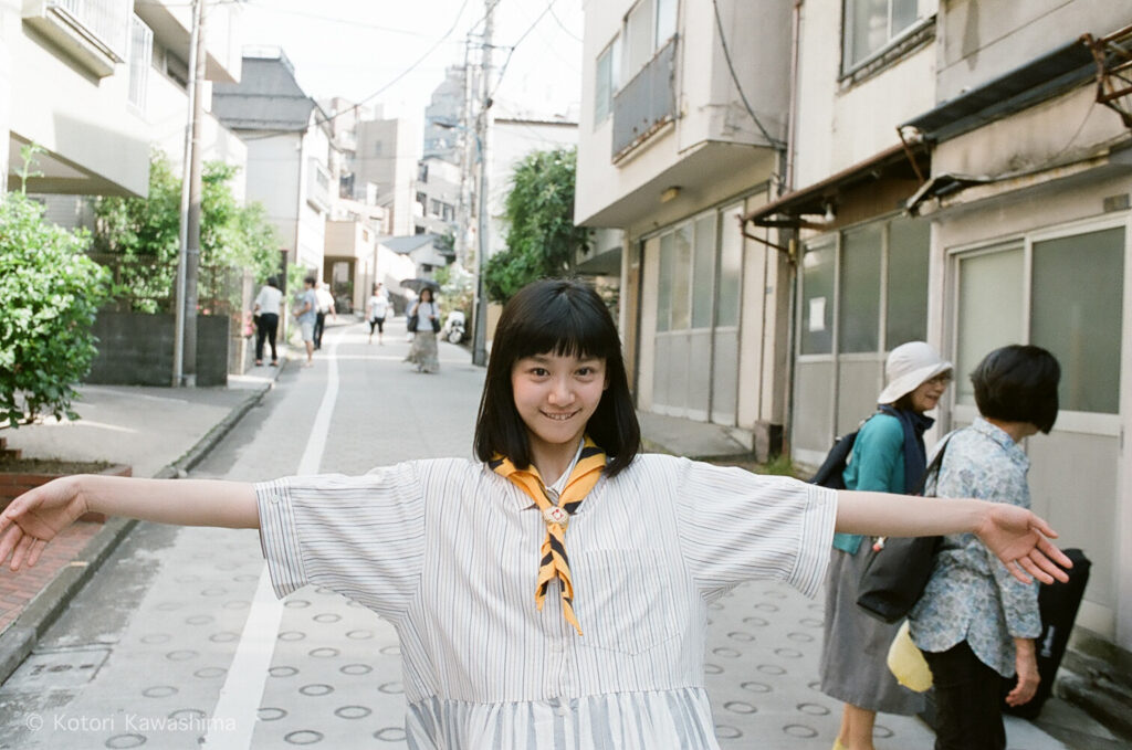 violet diary | 川島小鳥 KOTORI KAWASHIMA